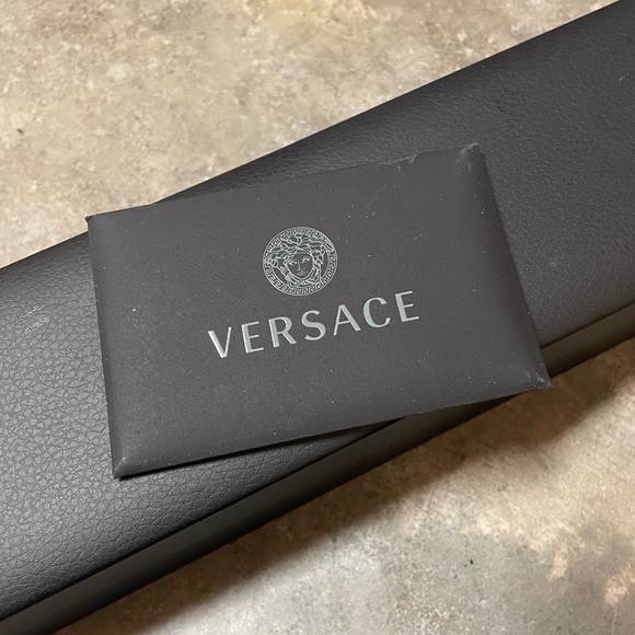 Versace Silver Ford Necklace - Picture 8 of 11